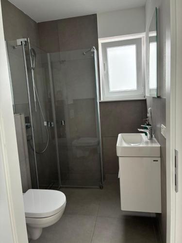 Bilik mandi di Ferienwohnung Eidem - Top Floor