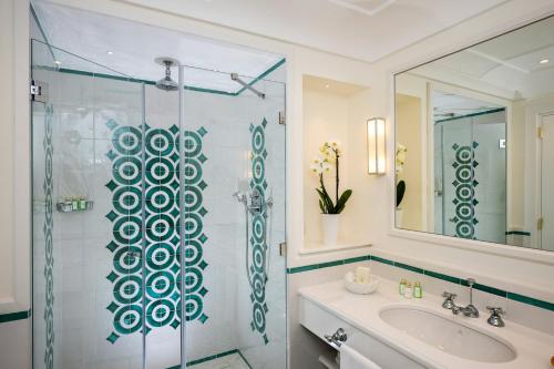Un baño de Buca Di Bacco