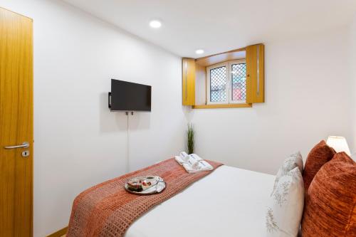 Modern & Central Flat w/ Garage by HostWise