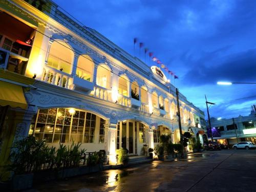 Bangunan di mana terletaknya hotel