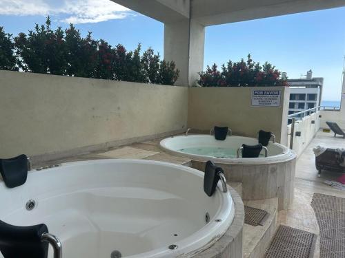 Fotografie z fotogalerie ubytování elegante y moderno loft rodadero v destinaci Gaira