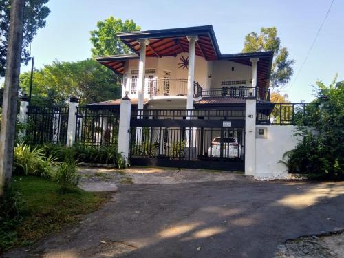 Το κτήριο όπου στεγάζεται  ο ξενώνας