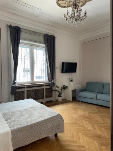 MIHOUSE Res MILAN