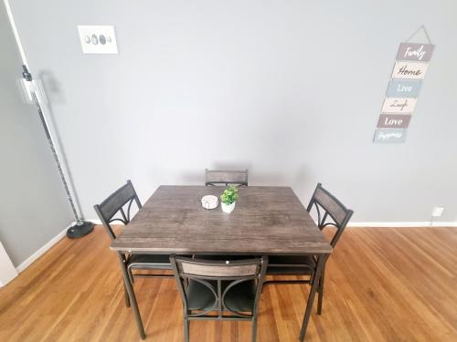 Gallery image of Cozy 1-bedroom Apartment In Rockledge in Rockledge