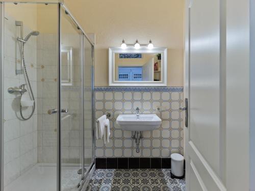 Koupelna v ubytování Jugendstilhaus Markplatz