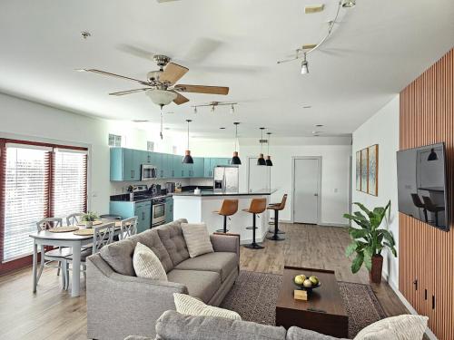 Imagen de la galería de Midtown modern retreat!, en Houston