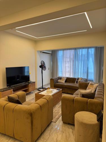 Amazing flat front of city stars2