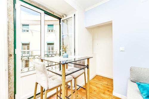 Charming 1 Bedroom Apartment in Mouraria Heart of Historic Lisbon