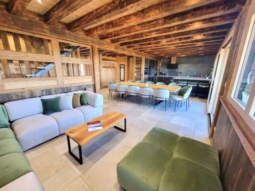 Chalet Terres Neuves, confort et vue sur le lac