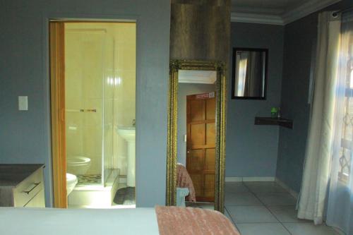 Fotografie z fotogalerie ubytování Blue Moon Guest House v destinaci Evander