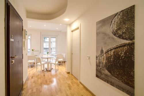 Vatican Rooms Cipro