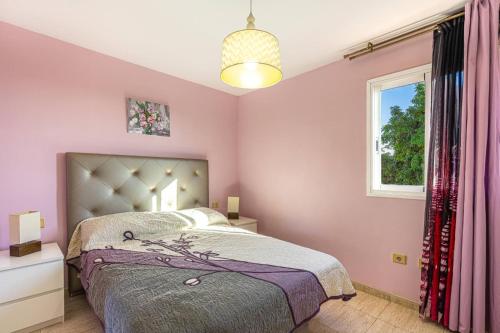Playa del Duque Villa - 10 min walk to beach