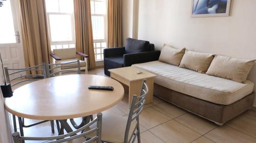 Ruang duduk di İSABELLA APART OTEL