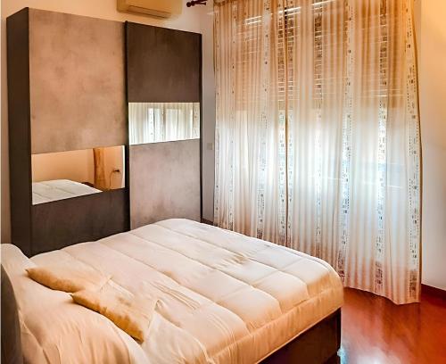Nice apartment with free parking-airport 5' and city 10' by tram