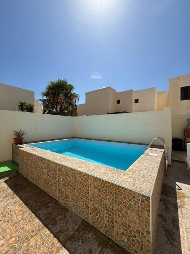 Villa LiLo Private House with Heated Pool