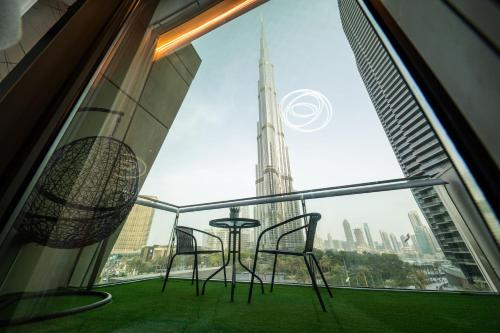 Full Burj Khalifa Views at Burj Vista