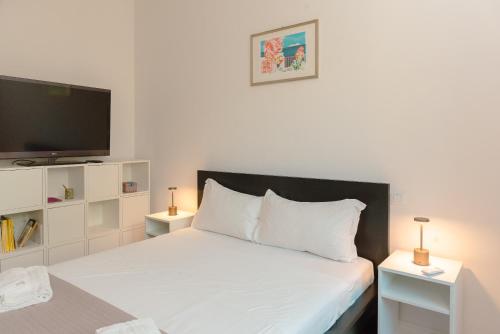 Tiber Luxury Apartment