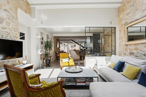 AV Experiences - Maison Belleville Luxury
