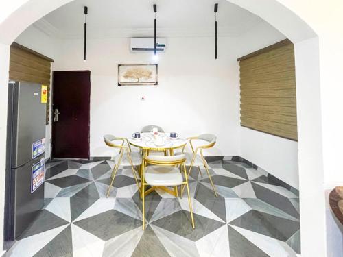 Χώρος καθιστικού στο Caroline Appt -spacious deluxe 2 bedroom appt