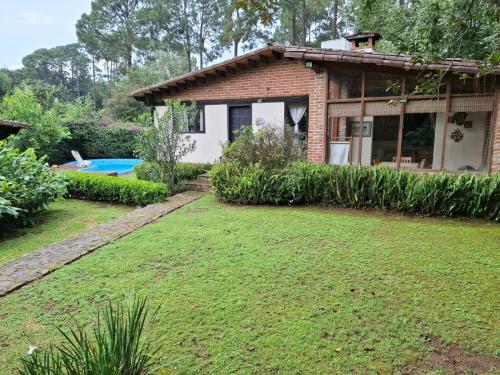 Κήπος έξω από το Casas de campo en Avandaro