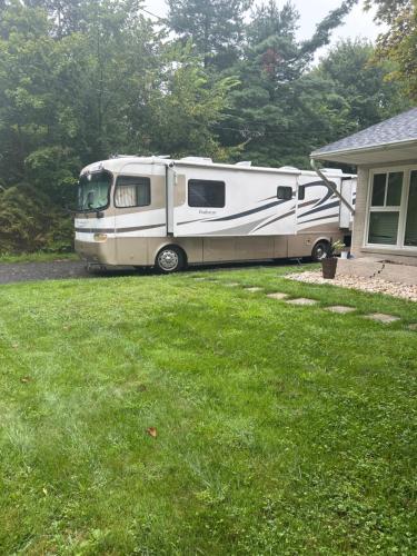 Κήπος έξω από το Art Rv motorhome