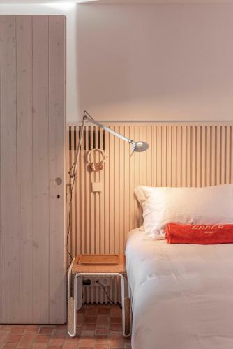 Danna Portuguese Design House Porta 11