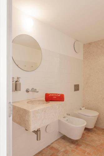 Danna Portuguese Design House Porta 10