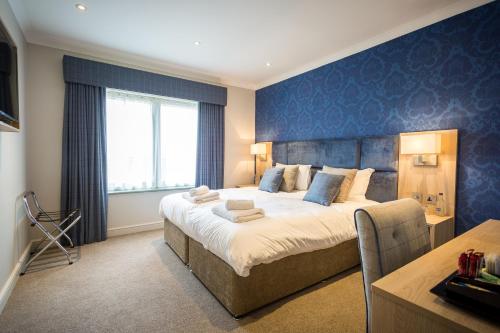 Katil atau katil-katil dalam bilik di The Nottinghamshire Hotel & Golf Club