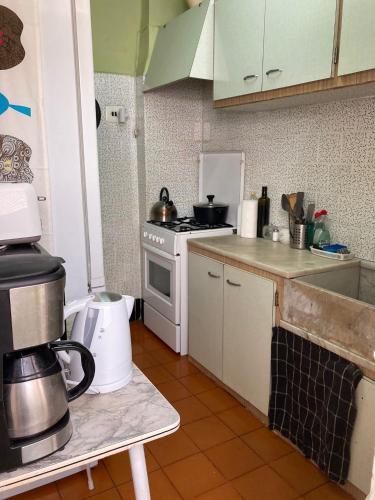 Mediterráneo Rooms Shared Flat 7min Beach Las Arenas rent more 10 days