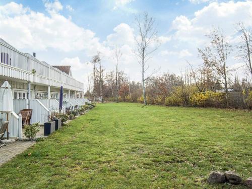 Κήπος έξω από το 8 person holiday home in Nykøbing Sj