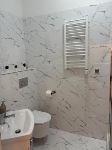 Ένα μπάνιο στο Kamienica Hostel