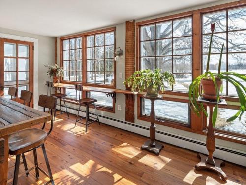 Gallery image of Whitford House historic retreat in Addison