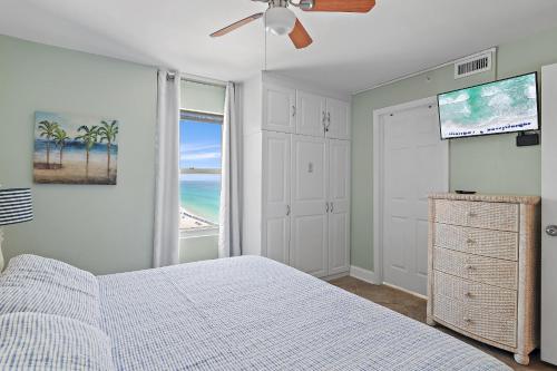Pelican Beach Resort by Colasan photo 144