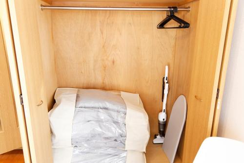 Cama o camas de una habitación en G33 駅徒歩3分 4人滞在可 名古屋駅から1駅 Wi-Fi無料 3min walk to station 4 people can stay 1 station from Nagoya station Free Wi-Fi