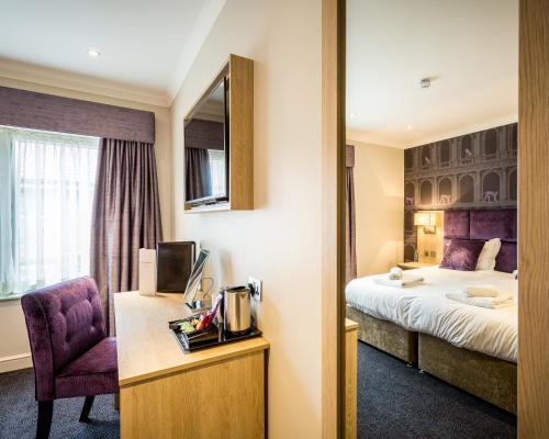 Katil atau katil-katil dalam bilik di The Nottinghamshire Hotel & Golf Club
