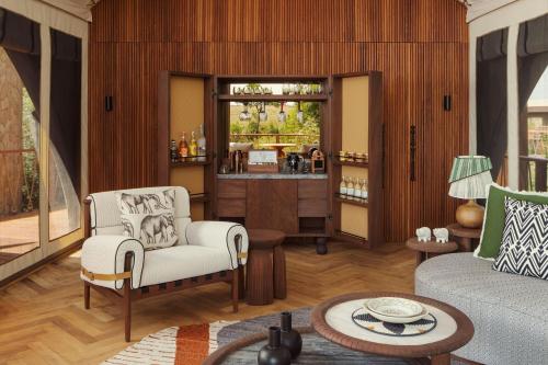 Ruang duduk di The Ritz-Carlton, Masai Mara Safari Camp