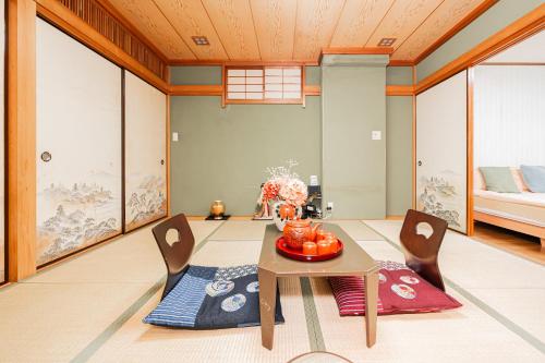 suzuki JP Traditional House Near SensojiTemple