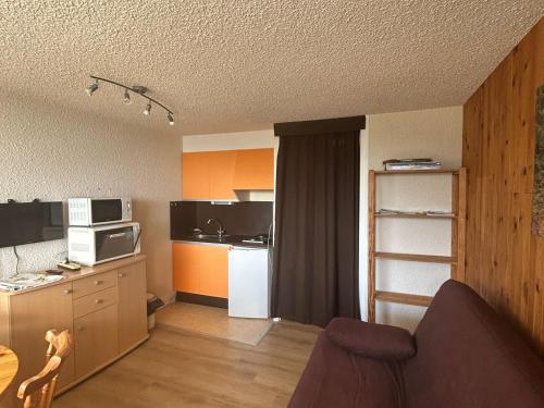 Studio au pied des pistes avec balcon et parking gratuit - FR-1-814-16