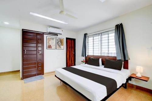 Gallery image of Super Collection O Madinaguda in Hyderabad