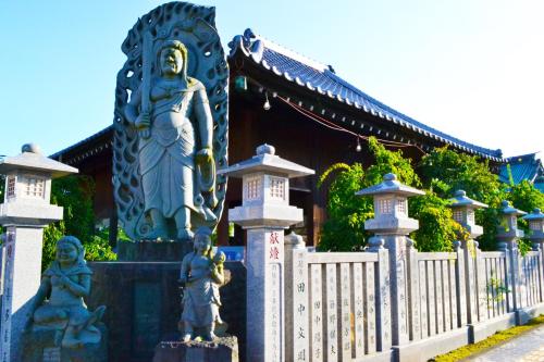 Mercu tanda tempatan dekat dengan ryokan