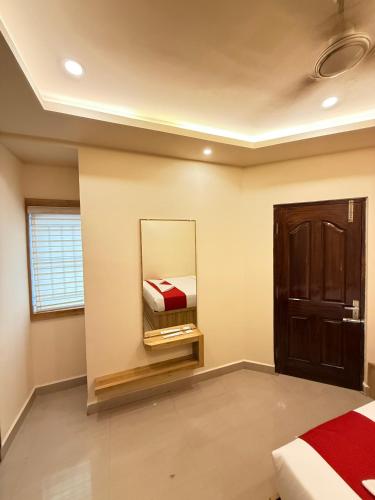 Voodi või voodid majutusasutuse FLORA SUITES toas