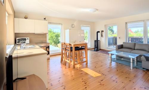 Køkken eller tekøkken på Ferienwohnung Gartenblick