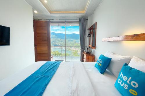 Cama o camas de una habitación en Toba Crest Vue By Helocus