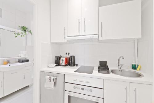 Near Eiffel Tower Luxurious 1 Bedroom Apartment with Free Netflix