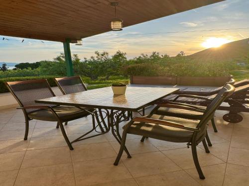 Holiday Home Oliva - Holiday House with Terrace and Sea View