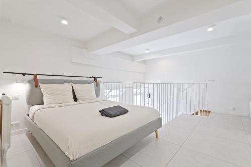Studio Apartment Near Eiffel Tower with NetFlix