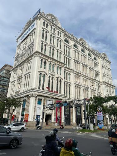 Budova, kde se aparthotel nachází