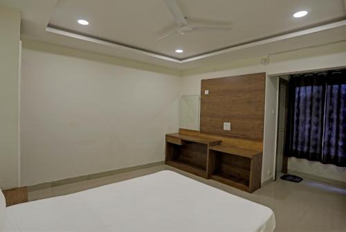 Gallery image of Super SPOT ON Hotel Siddhi Vinayak in Sāgar