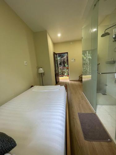 Haven Boutique Hotel Quy Nhonにあるベッド