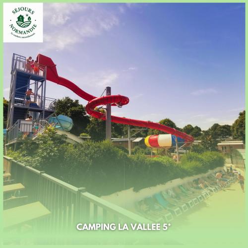 a rendering of a water park with a roller coaster at Houlgate - 045 - Mobilhome PREMIUM 3 chambres 6 personnes tout confort Camping 5 étoiles in Houlgate
